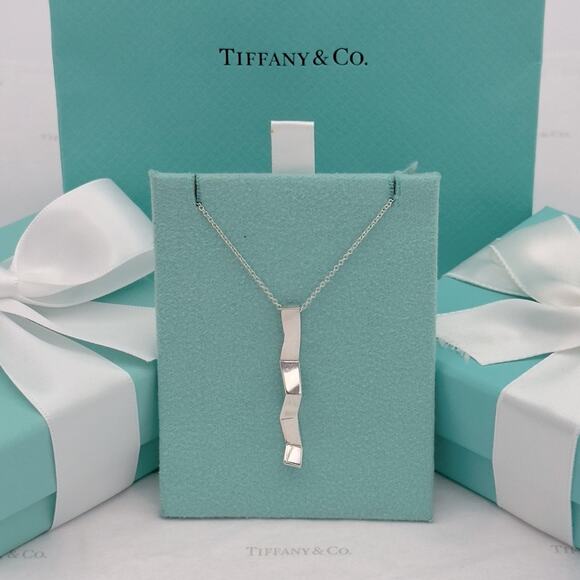 Tiffany & Co. Frank Gehry Fold Necklace Sterling Silver Zig Zag W/ Gift Pouch - Picture 1 of 13